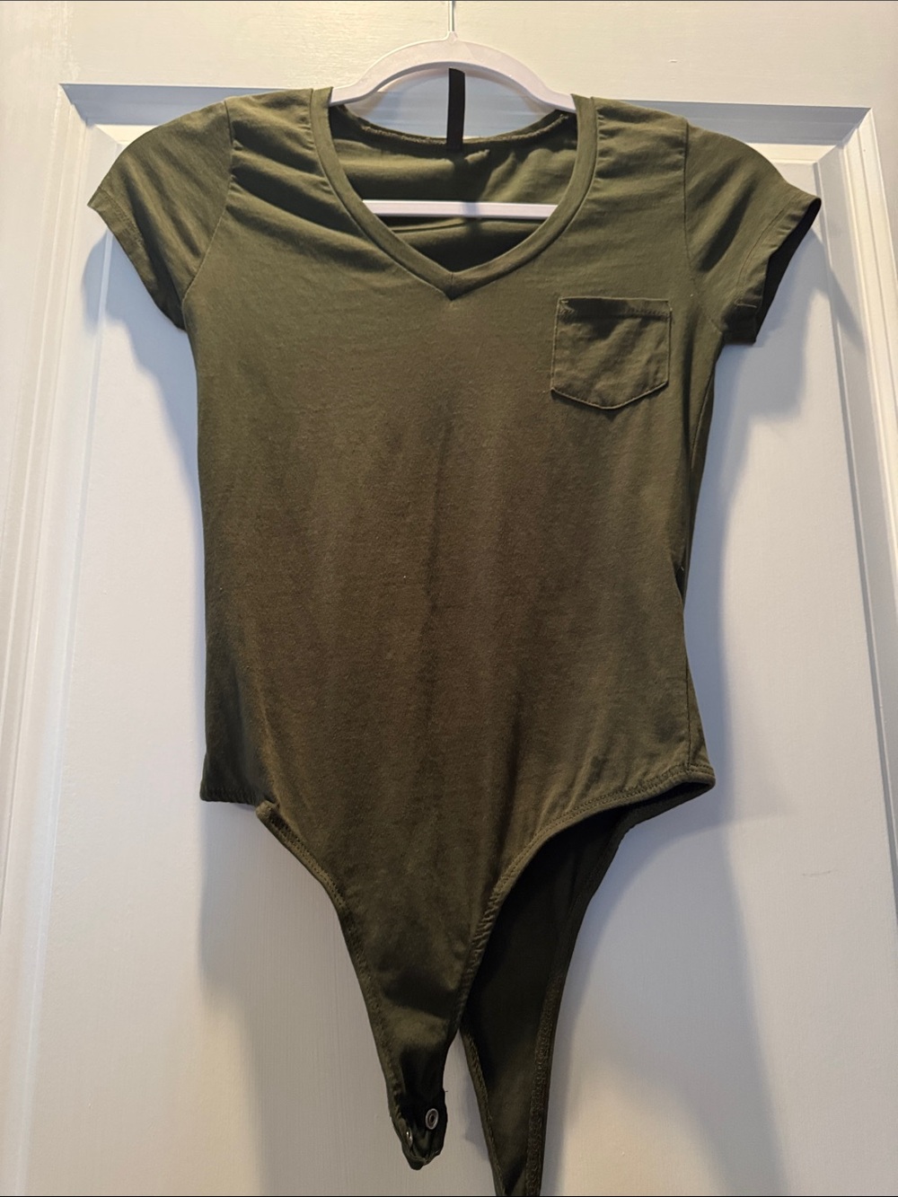 Splash Olive Green V‑Neck Short Sleeve One‑Piece Bodysuit